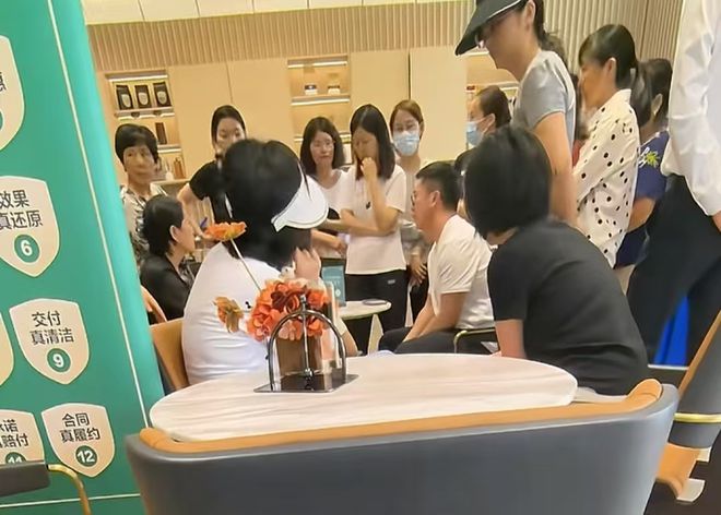 南京中海系降价万元清盘业主堵门扬言要跳楼pg电子免费试玩模拟器业主维权成了笑话！(图6)